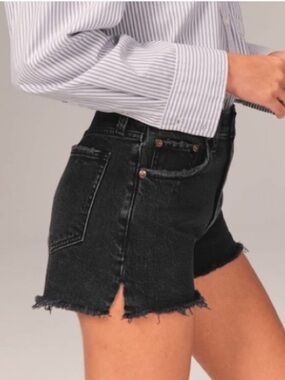 Abercrombie & Fitch Cutoff Short High Rise Curve Love Black Size 28 6